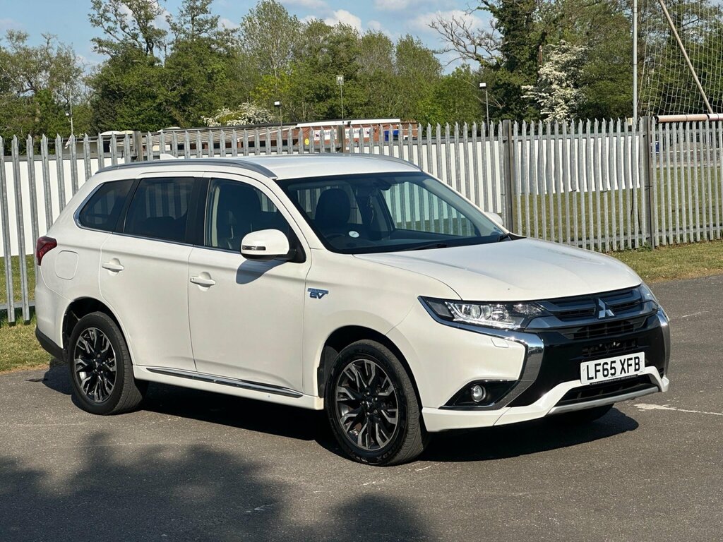 Mitsubishi Outlander 2.0H 12Kwh Gx3h Cvt 4Wd Euro 6 Ss White #6
