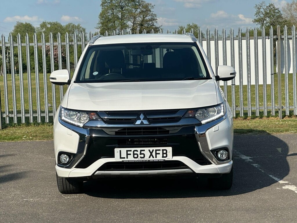 Mitsubishi Outlander 2.0H 12Kwh Gx3h Cvt 4Wd Euro 6 Ss White #3