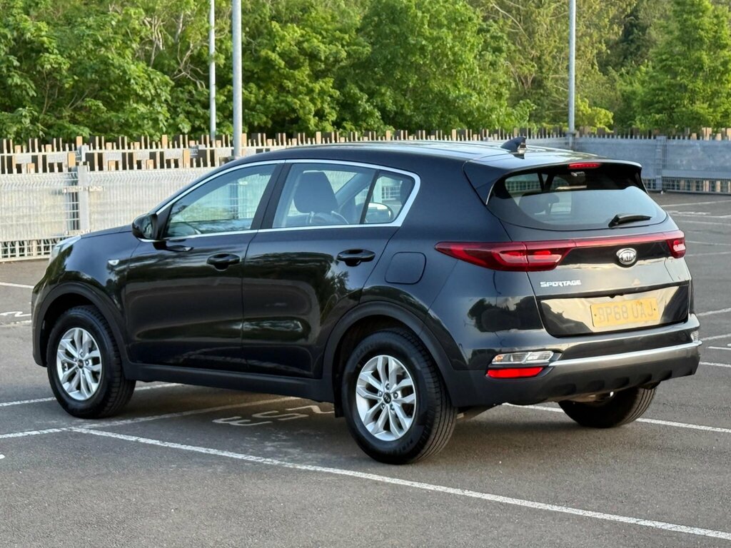 Kia Sportage 1.6 Gdi 1 Euro 6 Ss BP68UAJ Black #6