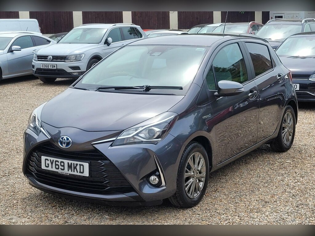 Toyota Yaris 1.5 Vvt-h Icon E-cvt Euro 6 Ss GY69MKD Grey #4