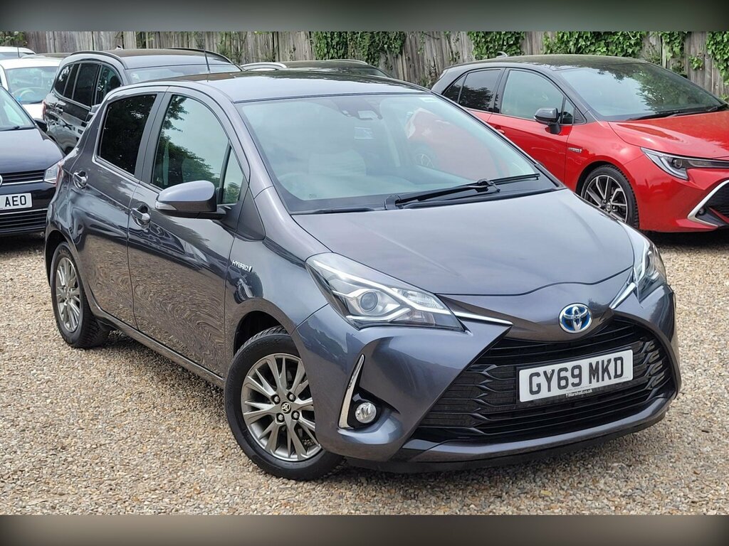 Toyota Yaris 1.5 Vvt-h Icon E-cvt Euro 6 Ss Grey