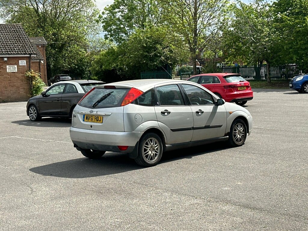 Ford Focus 1.6I 16V LX Blue #8