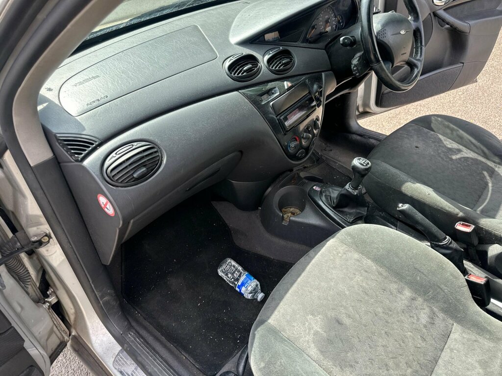 Ford Focus 1.6I 16V LX Blue #9