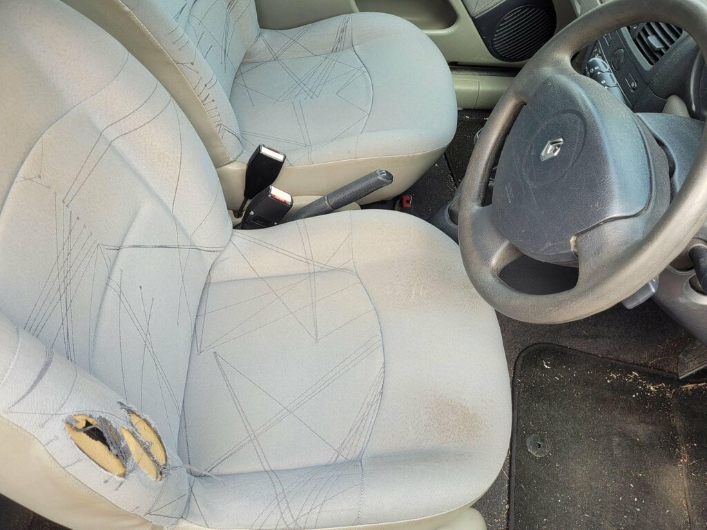 Renault Clio 2.0 16V Renaultsport Silver #8