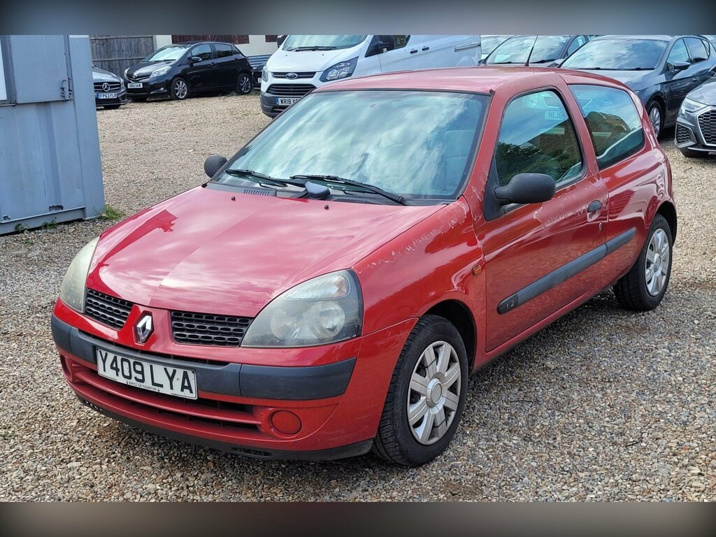 Renault Clio 2.0 16V Renaultsport Silver #2