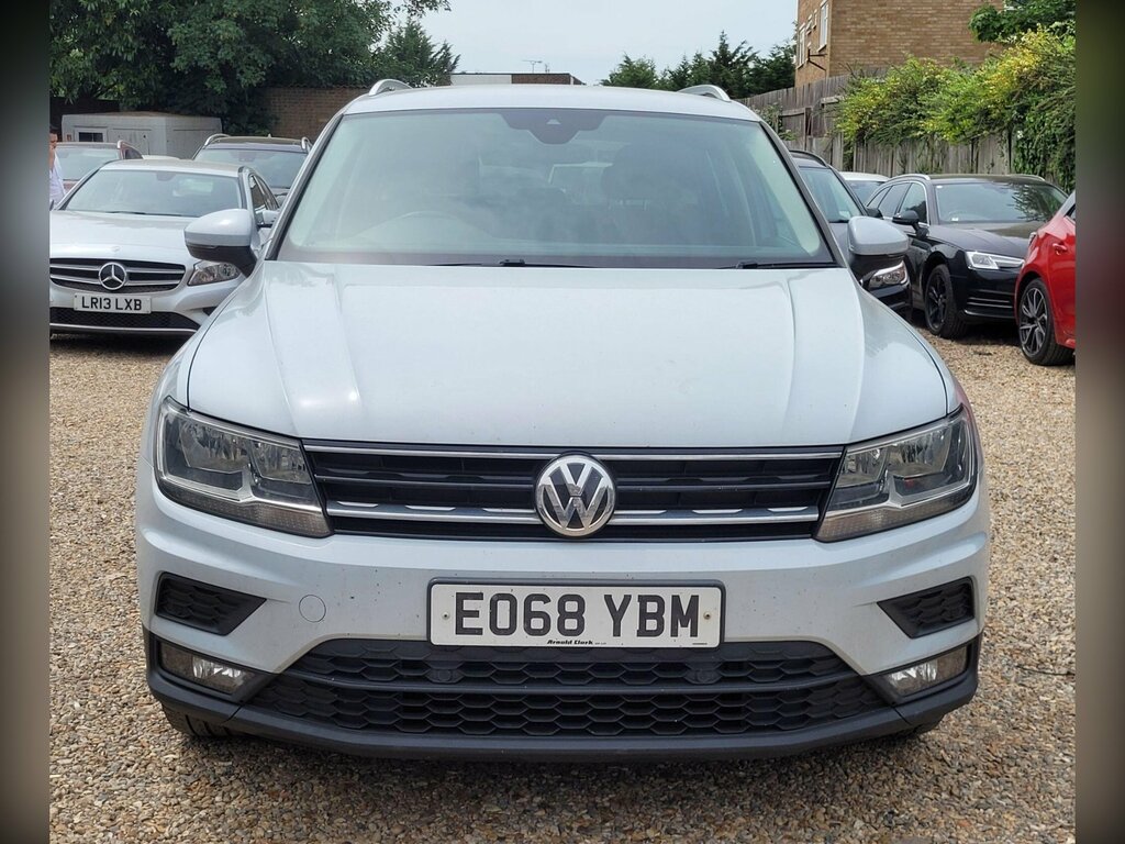 Volkswagen Tiguan 2.0 Tdi Se Navigation Dsg 4Motion Euro 6 Ss EO68YBM Silver #3