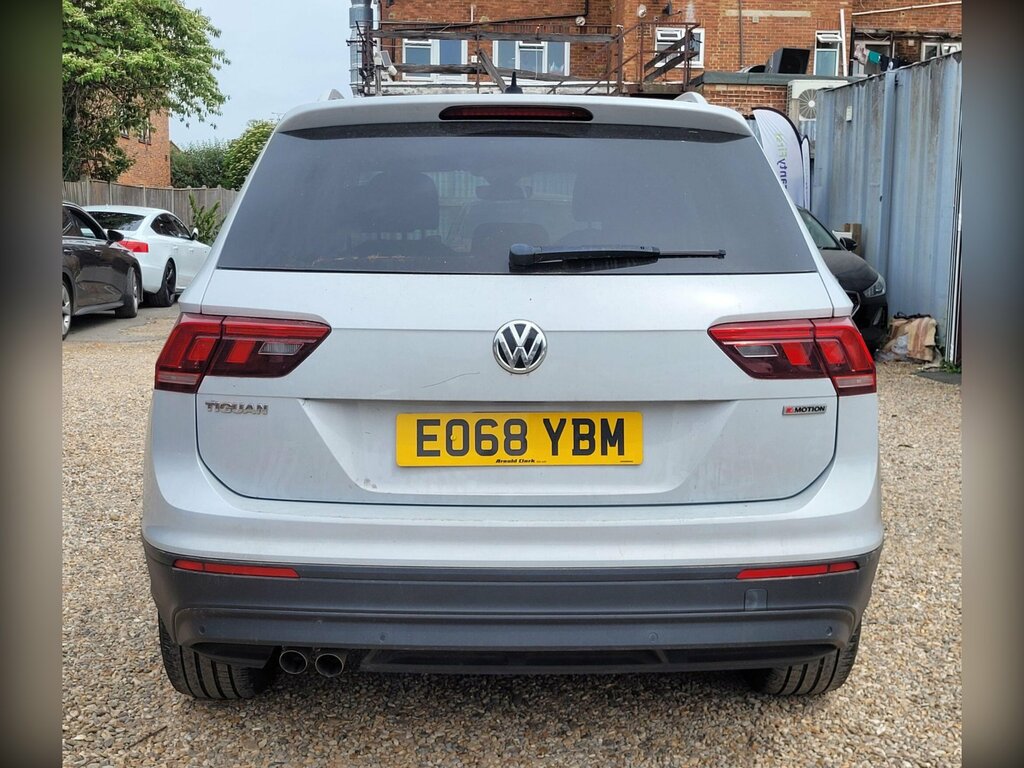 Volkswagen Tiguan 2.0 Tdi Se Navigation Dsg 4Motion Euro 6 Ss EO68YBM Silver #6