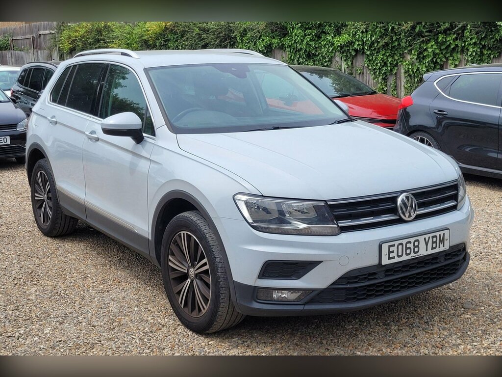 Volkswagen Tiguan 2.0 Tdi Se Navigation Dsg 4Motion Euro 6 Ss Silver