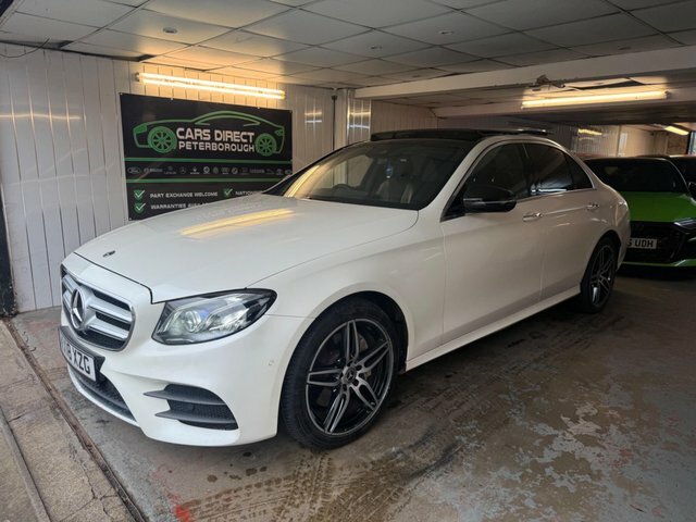 Mercedes-Benz E Class 2.0 E220d Amg Line Premium Plus G-tronic 4Matic KX18XZG White #4