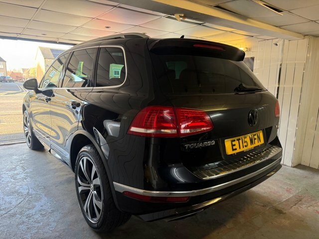 Volkswagen Touareg 3.0 Tdi V6 Bluemotion Tech R-line Tiptronic 4Wd Eu ET15WFN Black #5