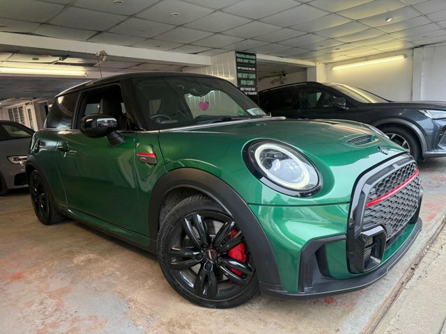 Mini Hatch 2.0 John Cooper Works Steptronic Euro 6 S S Green