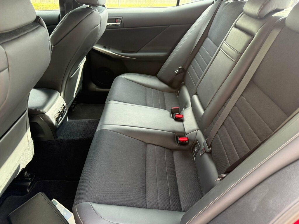 Lexus IS 2.5 300H F Sport Saloon Hybrid E-cvt Eu Red #2
