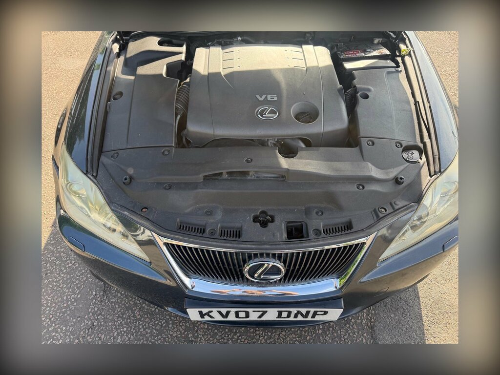 Lexus IS Saloon 2.5 200707 Silver #8