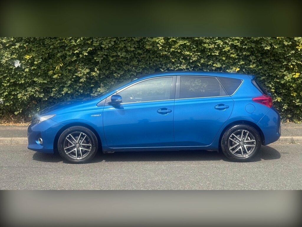 Toyota Auris 1.8 Vvt-h Icon Plus Hatchback Hybrid Cv PN64KFD Blue #5