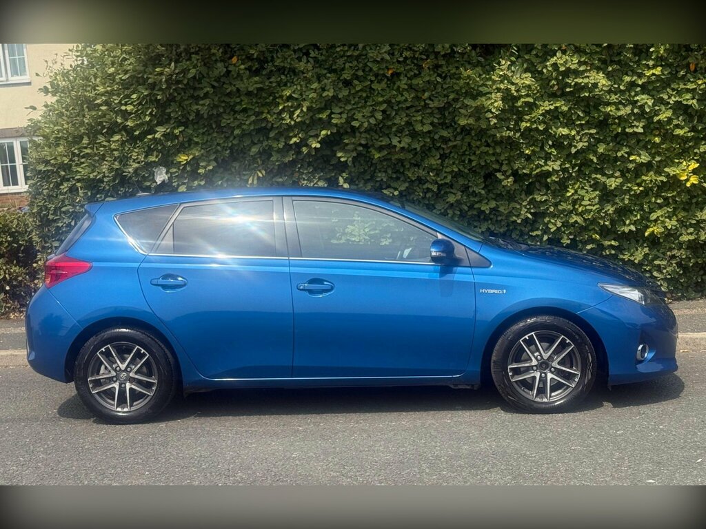 Toyota Auris 1.8 Vvt-h Icon Plus Hatchback Hybrid Cv PN64KFD Blue #6