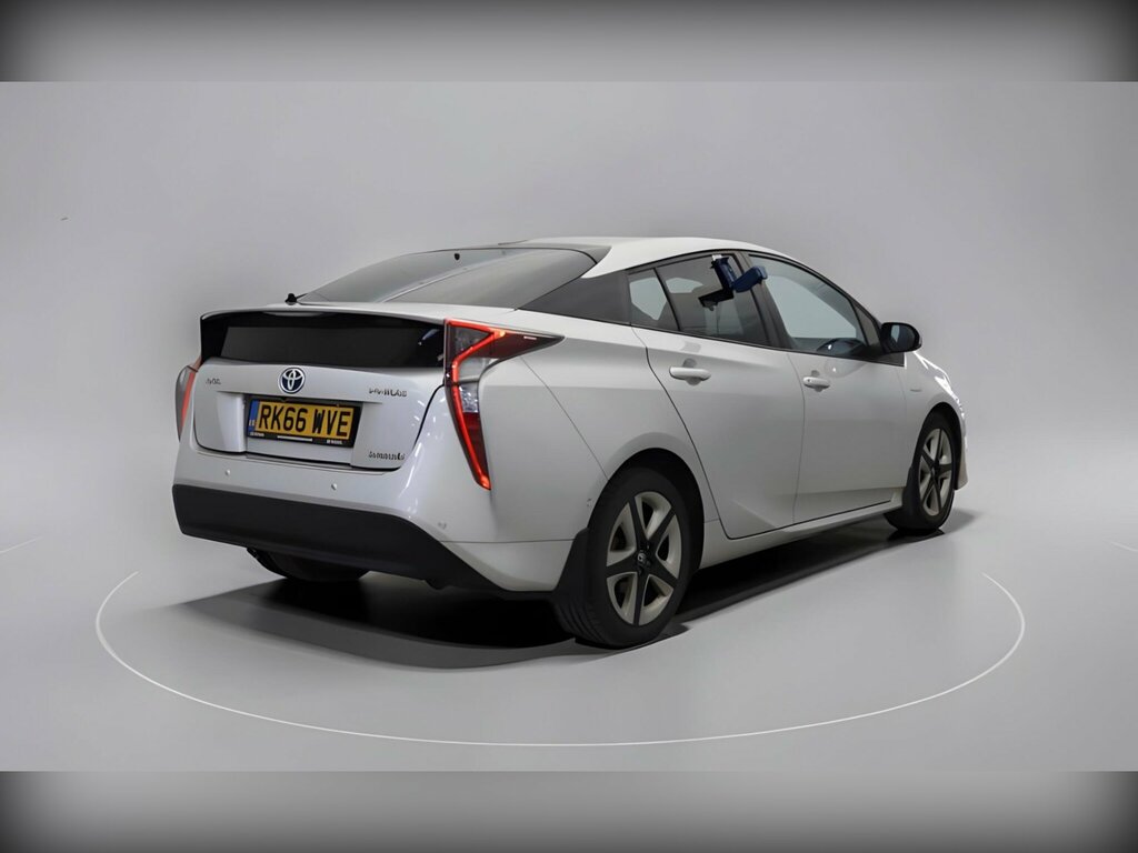 Toyota Prius 1.8 Vvt-h Excel Cvt Euro 6 Ss 15In Alloy Silver #4