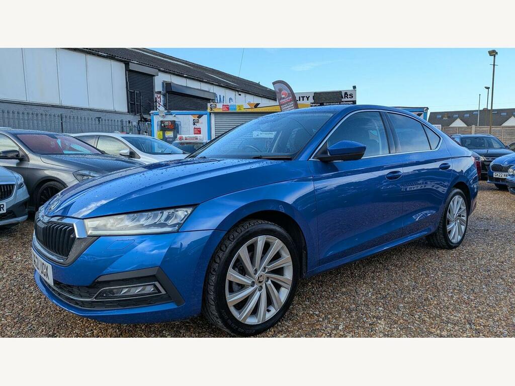 Skoda Octavia Hatchback DG21UOX Blue #4