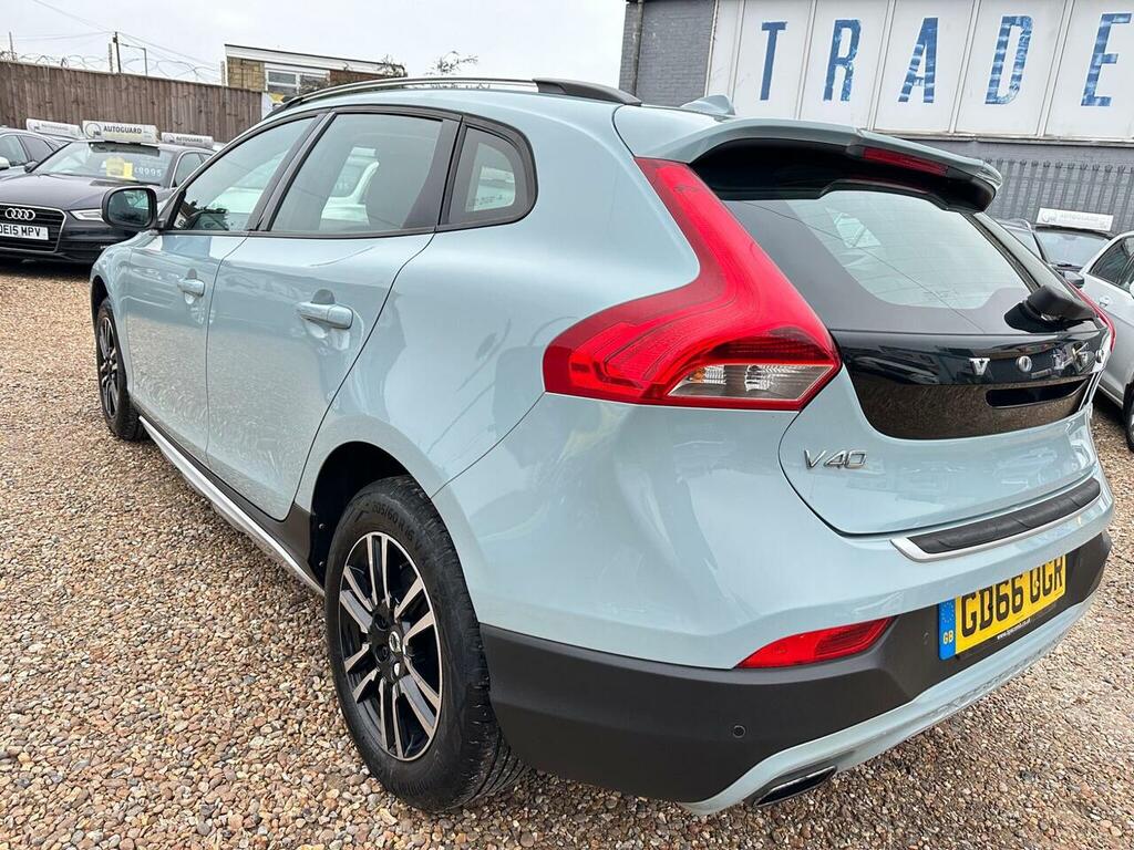 Volvo V40 Cross Country Hatchback Blue #6