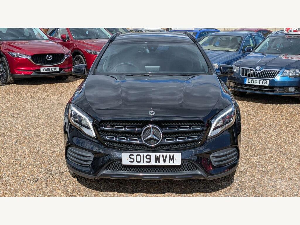 Mercedes-Benz GLA Class Petrol SO19WVM Black #6