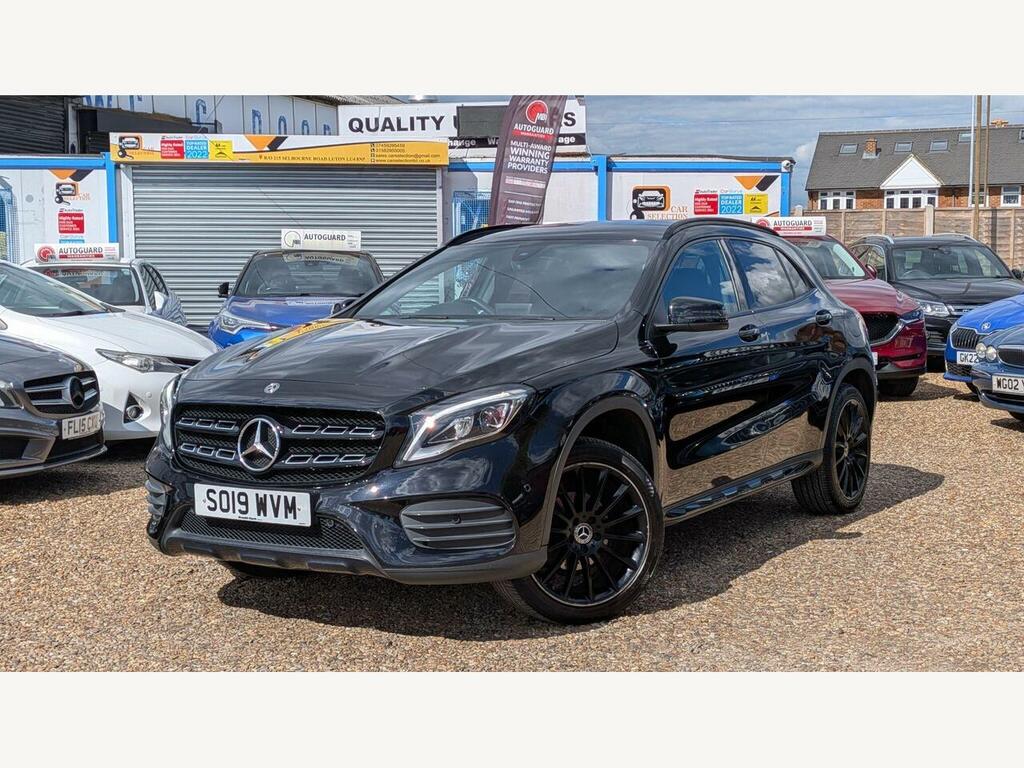 Mercedes-Benz GLA Class Petrol SO19WVM Black #2