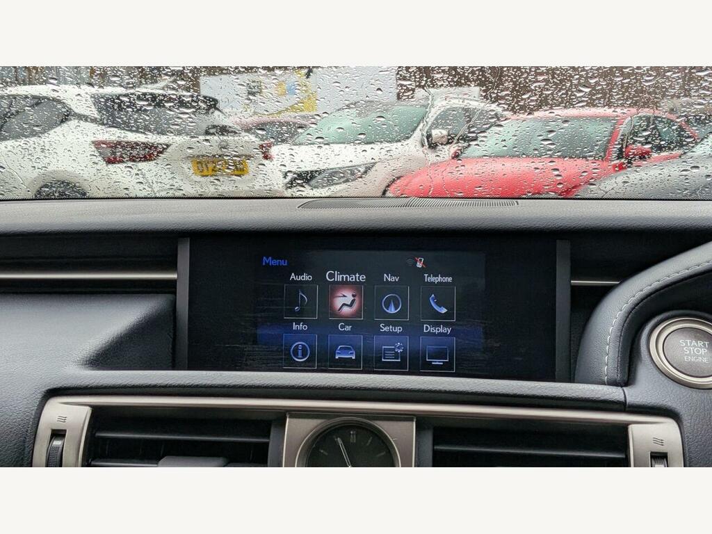Lexus IS 300H Luxury Cvt Navigation #47