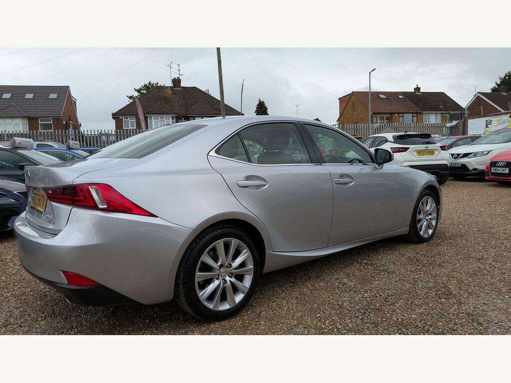 Lexus IS 300H Luxury Cvt Navigation #17