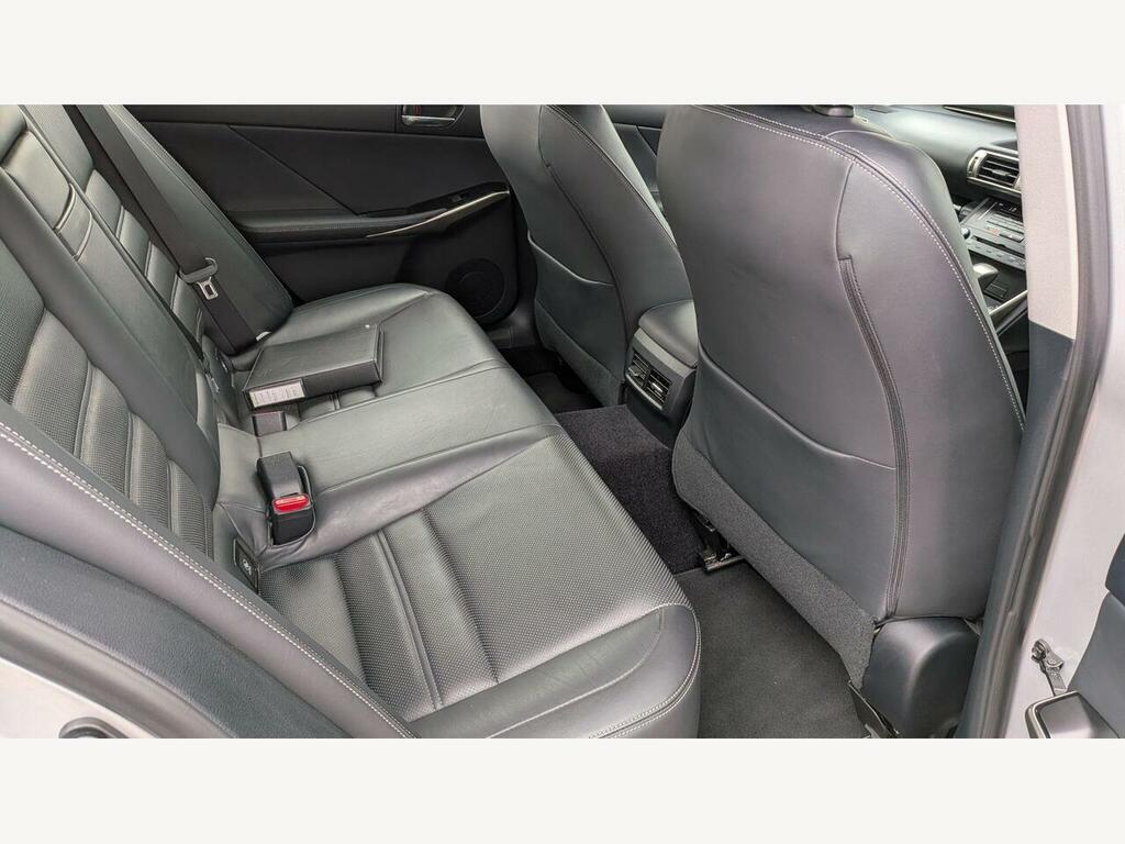 Lexus IS 300H Luxury Cvt Navigation #22