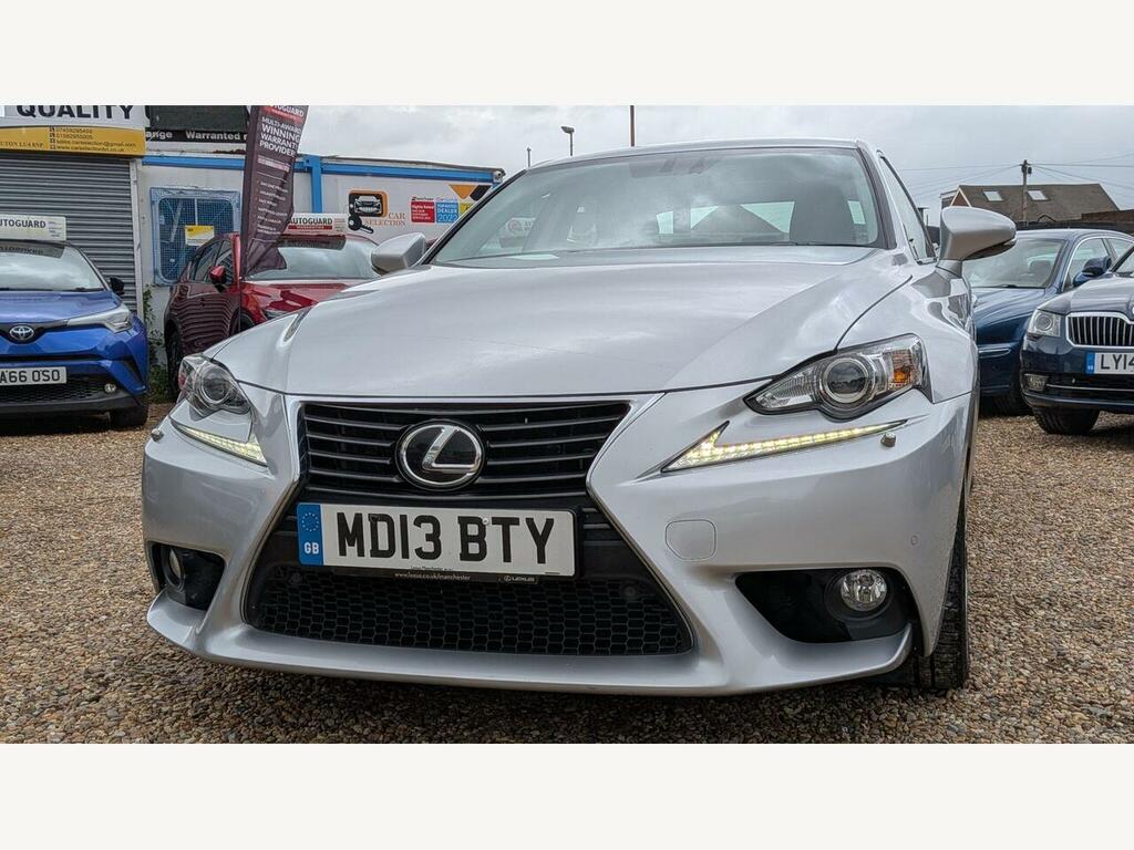 Lexus IS 300H Luxury Cvt Navigation #18