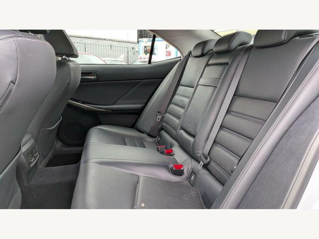 Lexus IS 300H Luxury Cvt Navigation #56