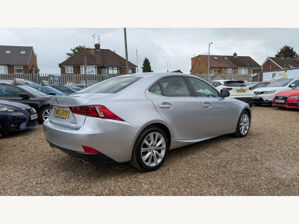 Lexus IS 300H Luxury Cvt Navigation #12