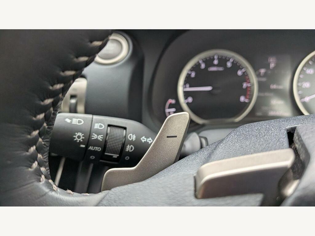 Lexus IS 300H Luxury Cvt Navigation #38