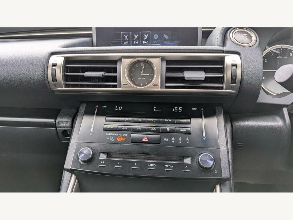 Lexus IS 300H Luxury Cvt Navigation #49