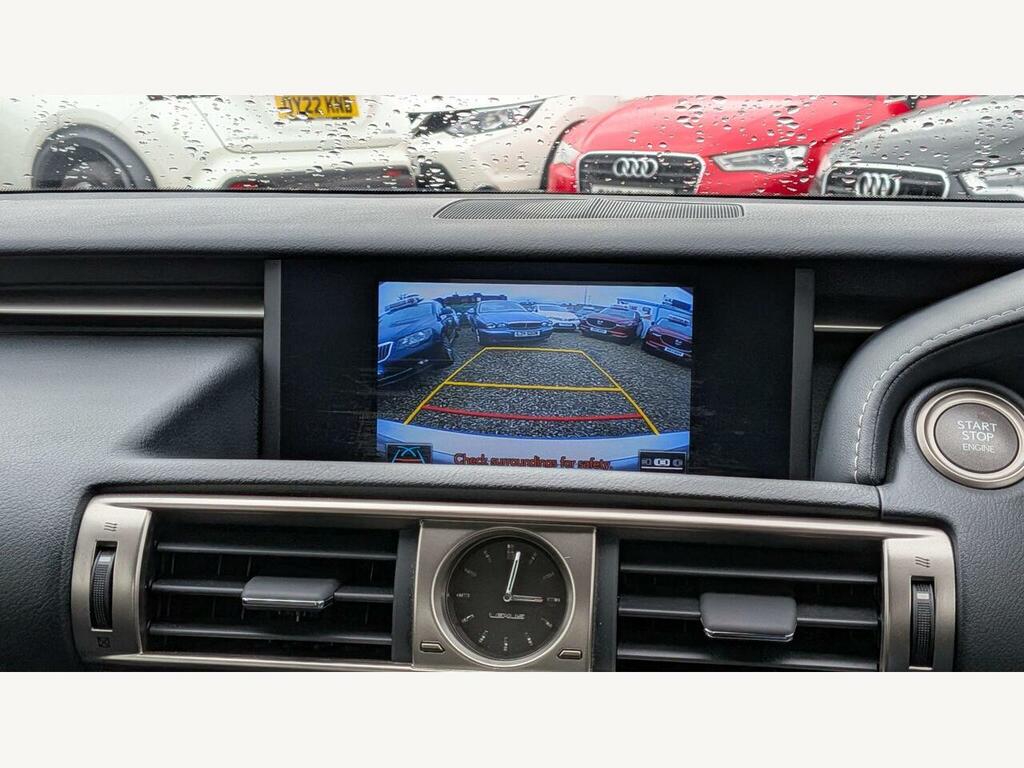 Lexus IS 300H Luxury Cvt Navigation #50