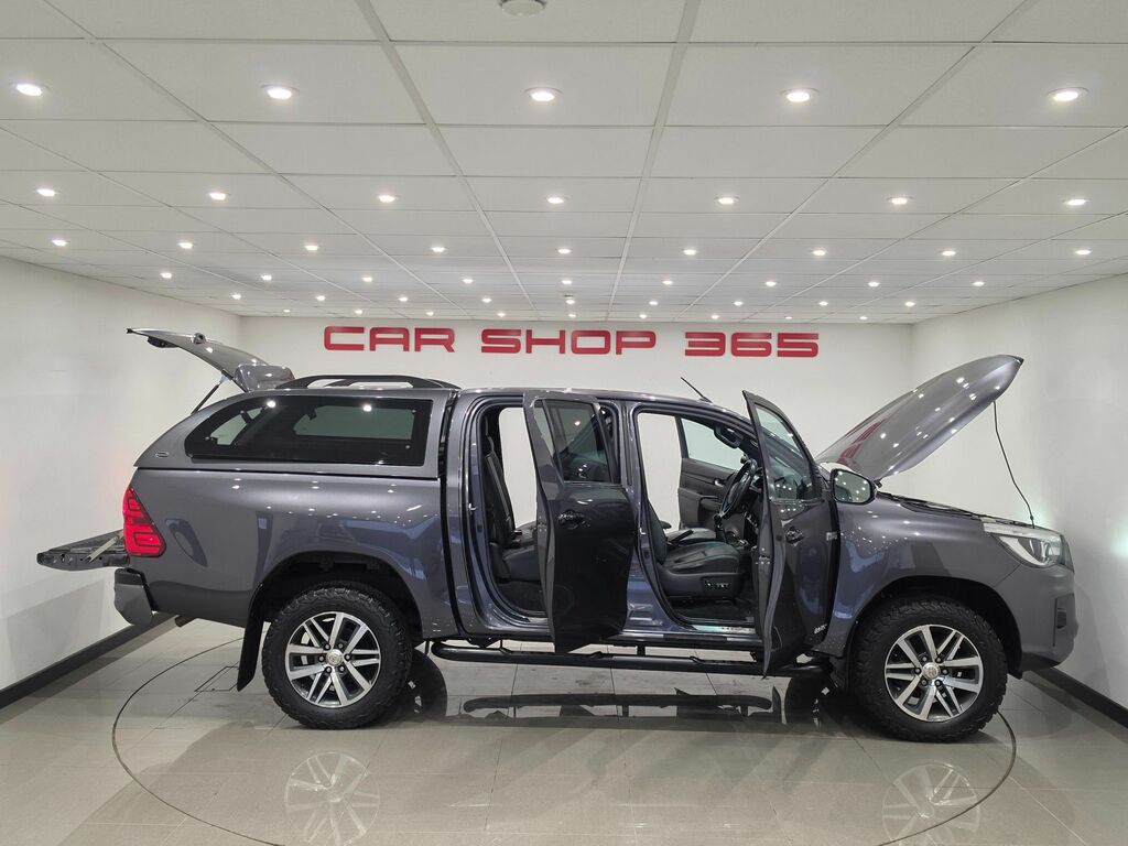 Toyota HILUX D-4d Invincible X Pickup YR20HXK Grey #4