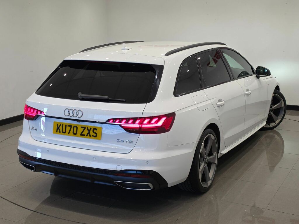 Audi A4 Avant Tdi 35 Black Edition KU70ZXS White #4