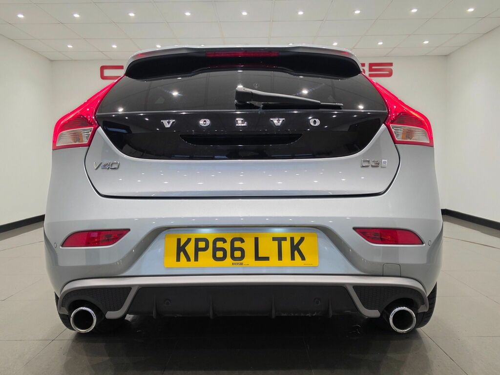 Volvo V40 D3 R-design Pro Hatchback Silver #6