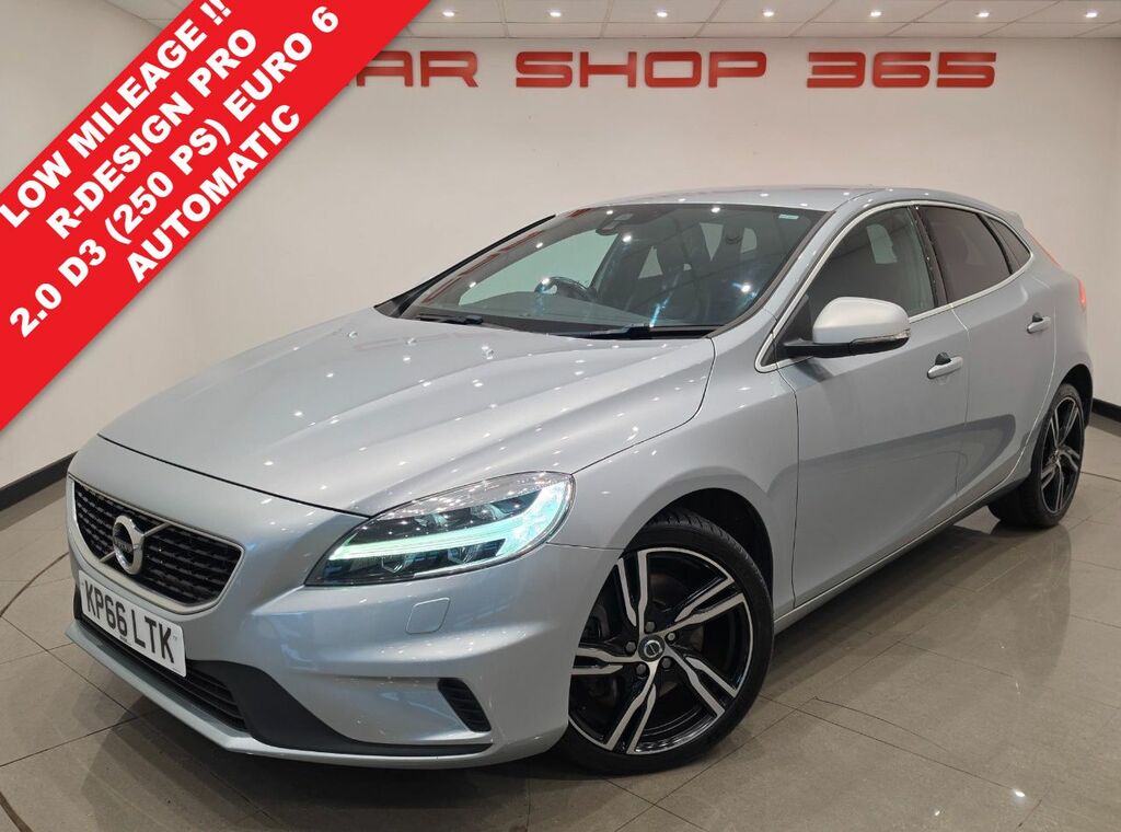 Volvo V40 D3 R-design Pro Hatchback Silver