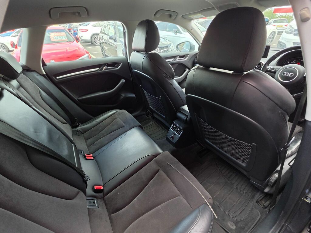 Audi A3 Tdi Sport Sportback LL14WKV Grey #6