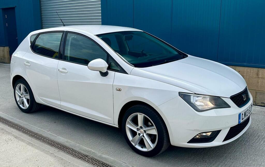 Seat Ibiza Hatchback 1.4 Toca Euro 5 201313 LM13EUH White #2