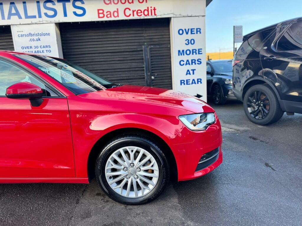 Audi A3 Hatchback 1.6 Tdi Se Technik Sportback S Tronic Eu Red #4