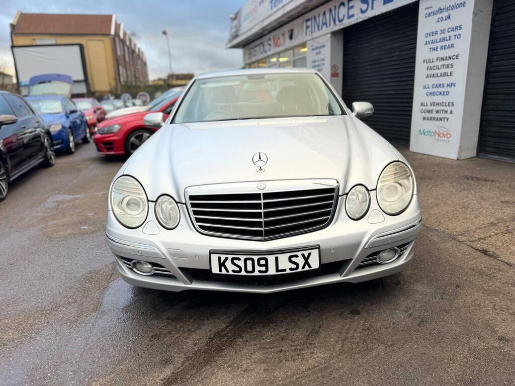 Mercedes-Benz E Class Saloon 3.0 E320 Cdi Avantgarde G-tronic 2009 KS09LSX Silver #2