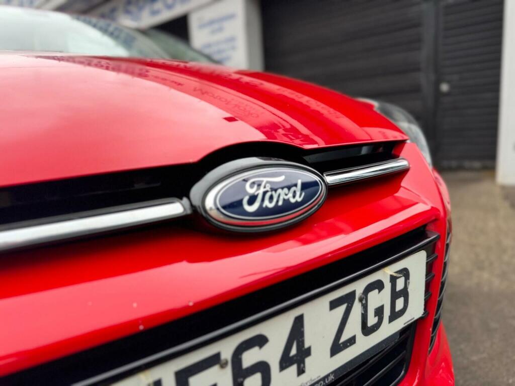 Ford Focus Estate 1.6 Tdci Titanium Navigator Euro 5 Ss MF64ZGB Red #5