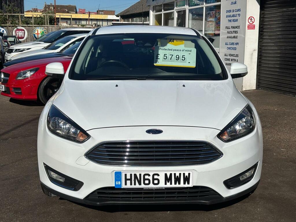 Ford Focus Hatchback 1.0T Ecoboost Titanium Euro 6 Ss HN66MWW White #3