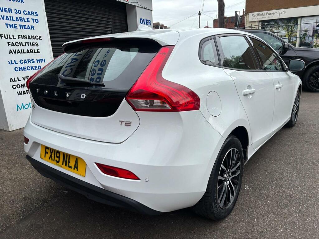 Volvo V40 Hatchback 2.0 T2 R-design Edition Euro 6 Ss FX19NLA White #6