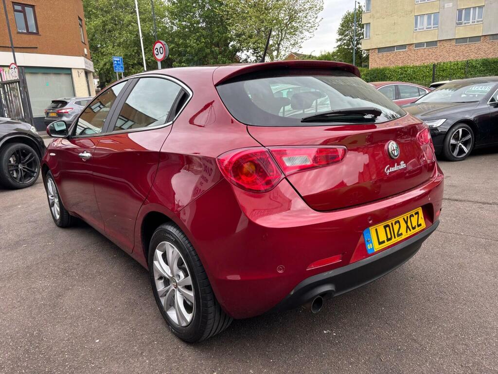 Alfa Romeo Giulietta Hatchback 1.4 Tb Multiair Lusso Tct Euro 5 Ss 5 Red #6