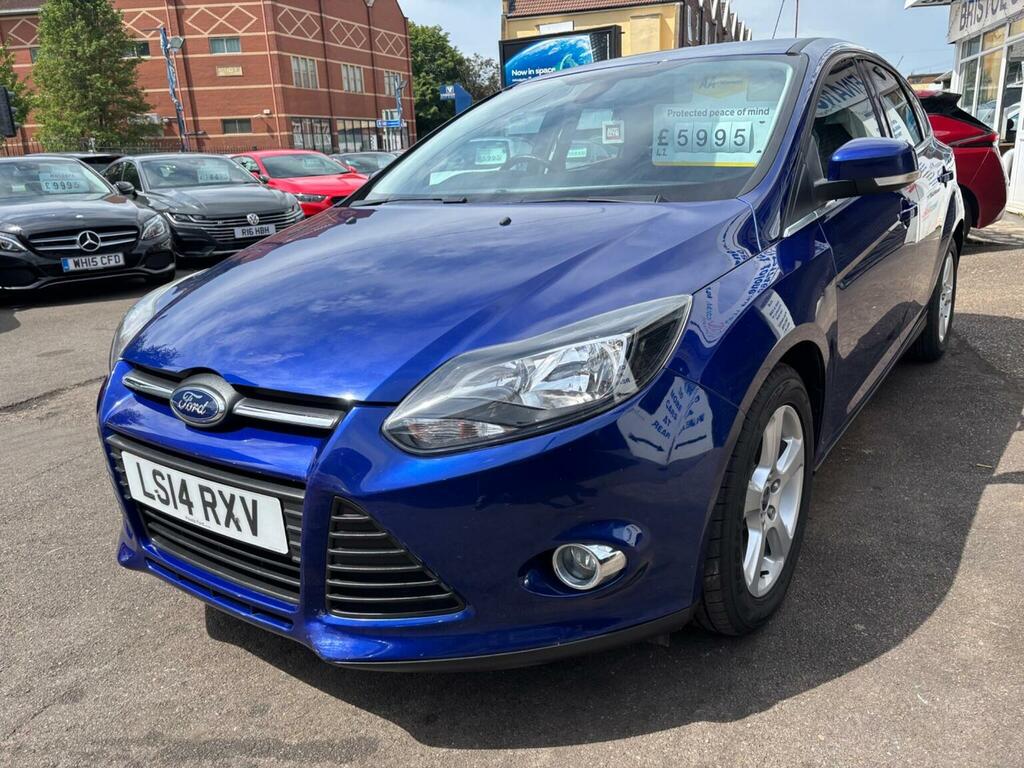 Ford Focus Hatchback 1.6 Zetec Navigator Powershift Euro 5 LS14RXV Blue #4