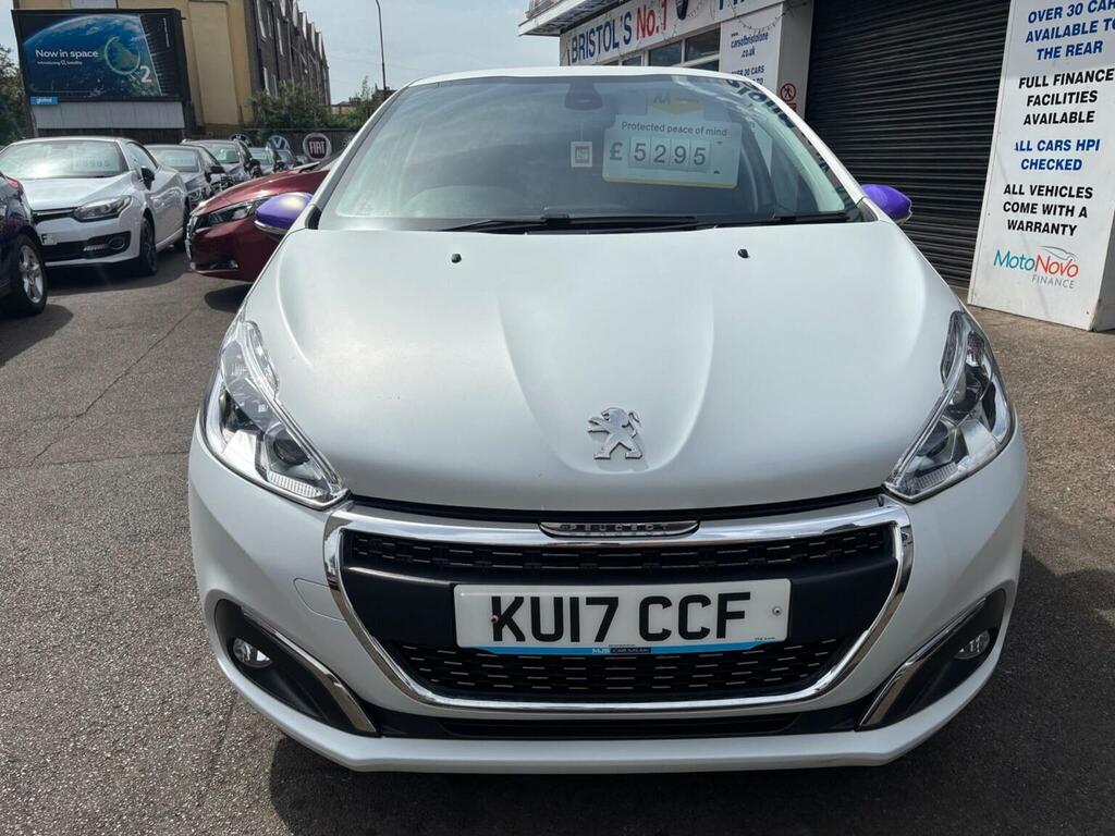 Peugeot 208 Hatchback 1.6 Bluehdi Allure Euro 6 201717 White #3