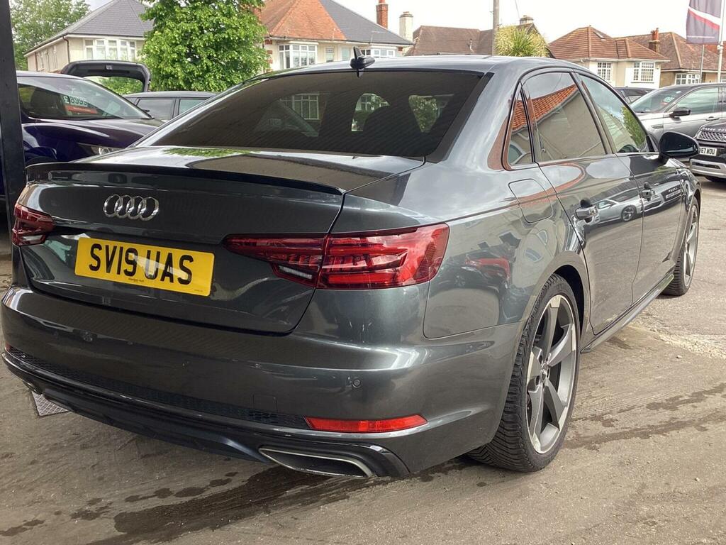 Audi A4 Saloon 2.0 Tfsi 35 Black Edition Euro 6 Ss SV19UAS Grey #3