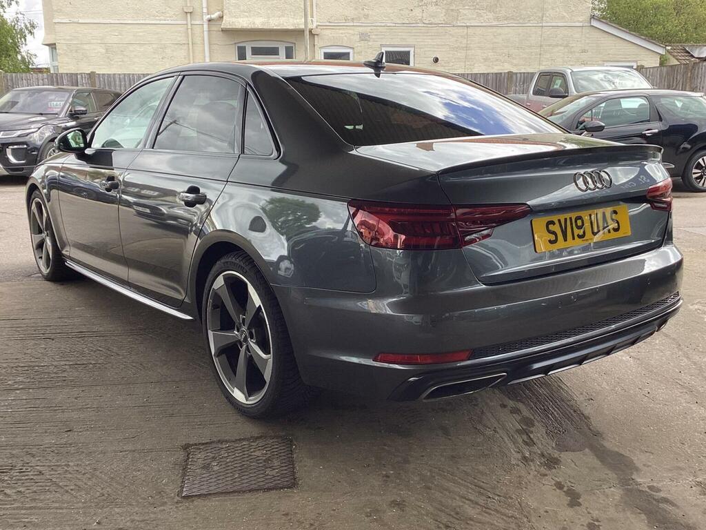 Audi A4 Saloon 2.0 Tfsi 35 Black Edition Euro 6 Ss SV19UAS Grey #5