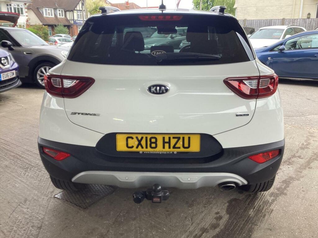 Kia Stonic Suv 1.6 Crdi First Edition Euro 6 Ss 2018 CX18HZU White #4
